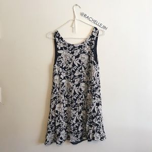 Forever21 Floral Sleeveless Dress